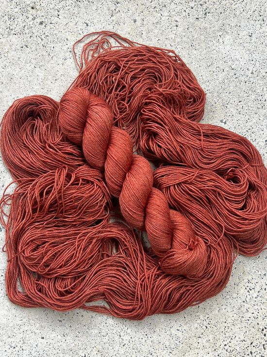 Merino Silk Yak Yarn | Sienna Rose