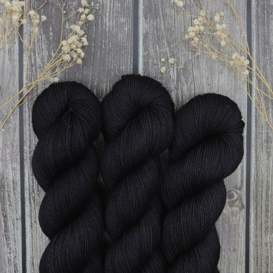 Merino Silk Yak Yarn - Nearly Black